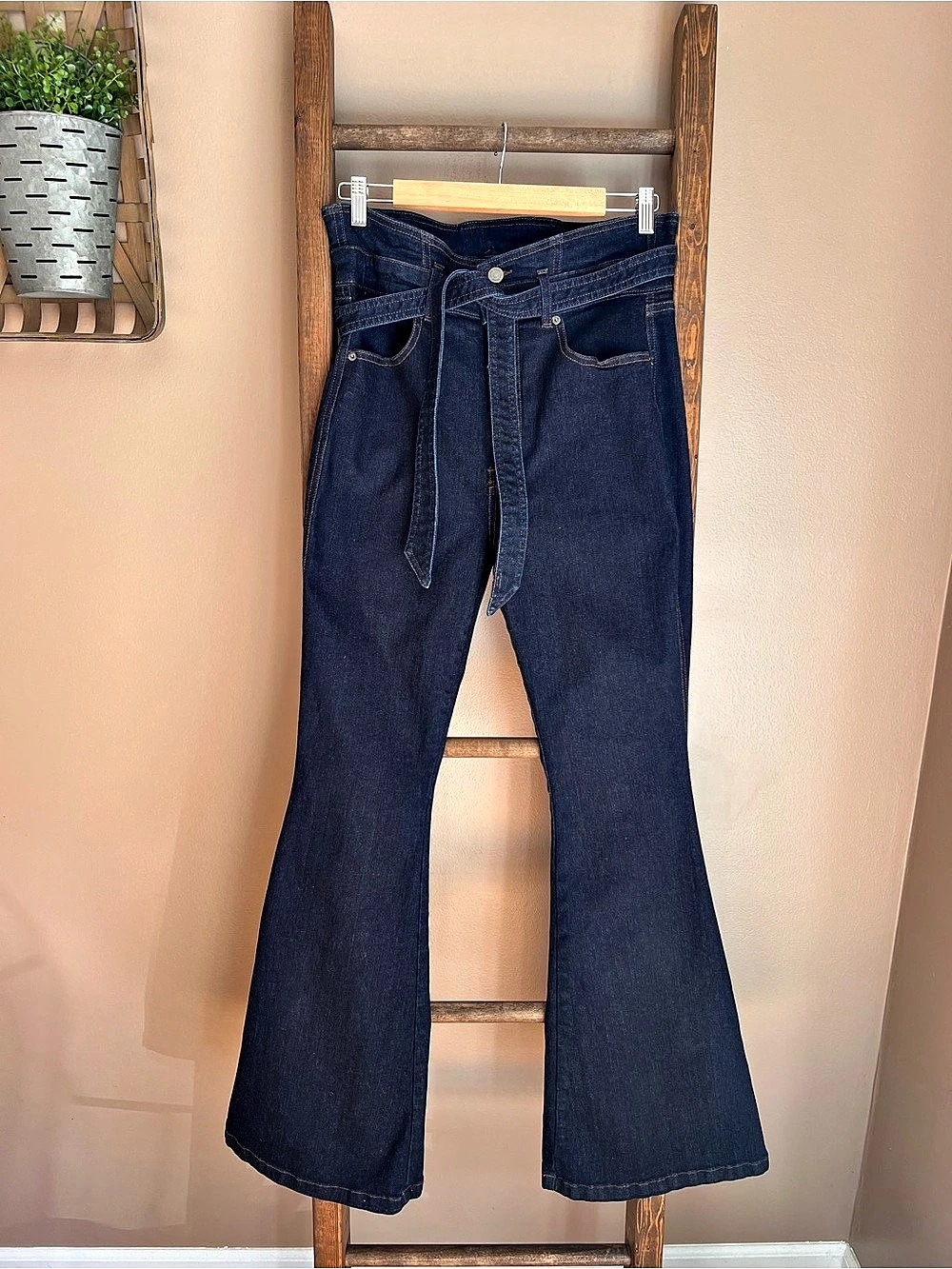 Veronica Beard Sheridan Exaggerated Flare High Rise Jeans Waist 31